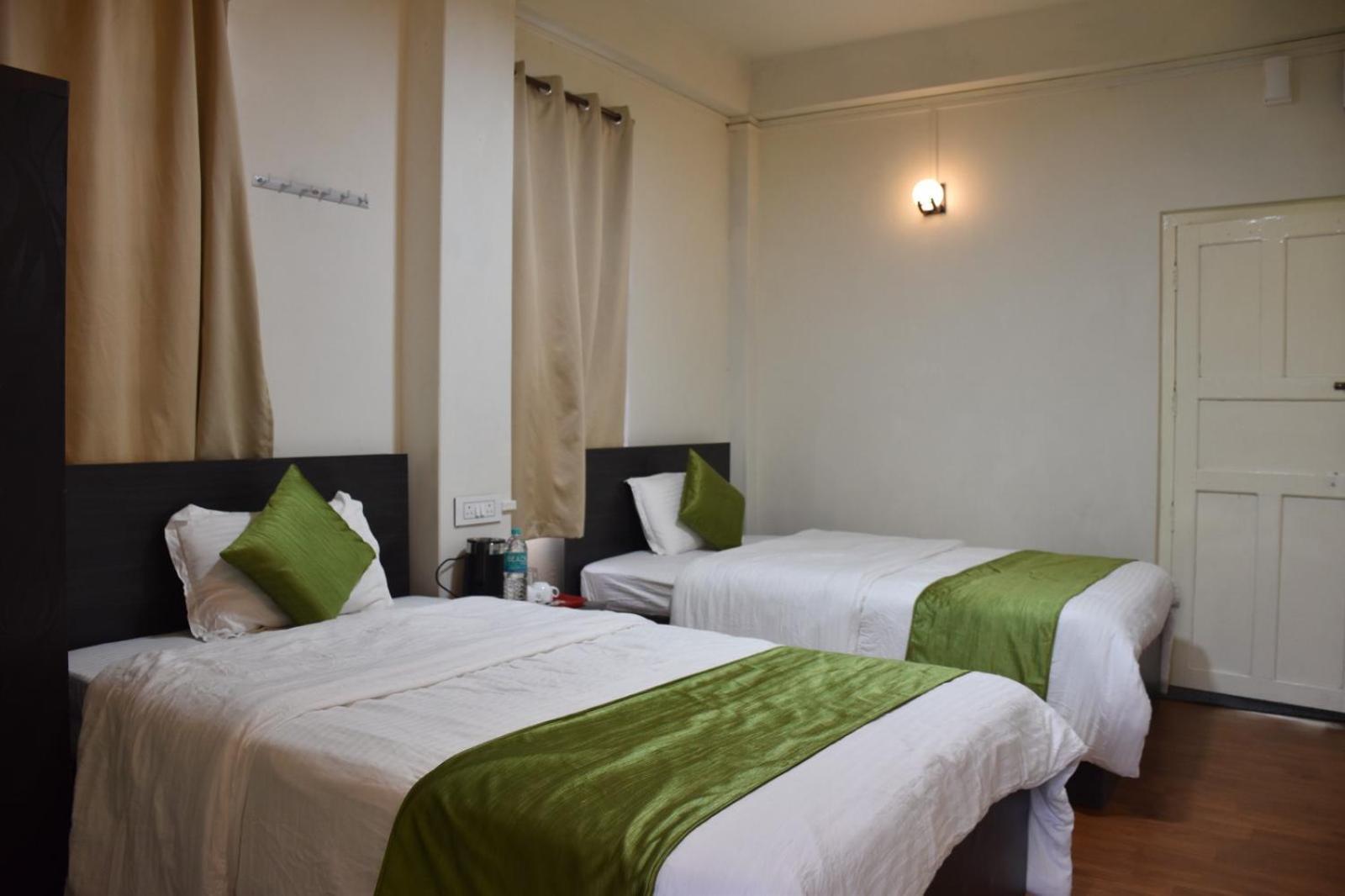 Rolyda Guest House Шиллонг Екстер'єр фото