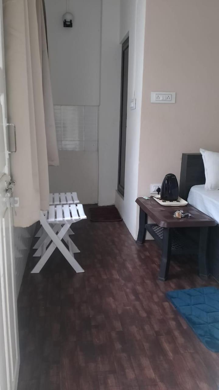Rolyda Guest House Шиллонг Екстер'єр фото